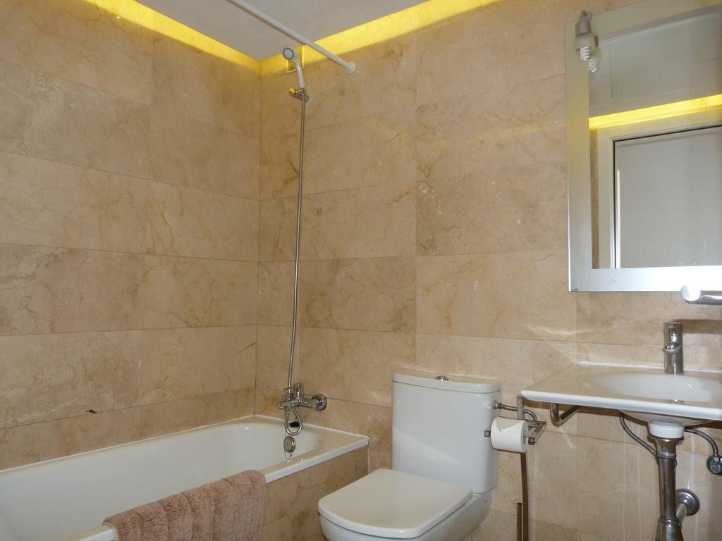 El Salon, Nerja Bluewater Villas Εξωτερικό φωτογραφία